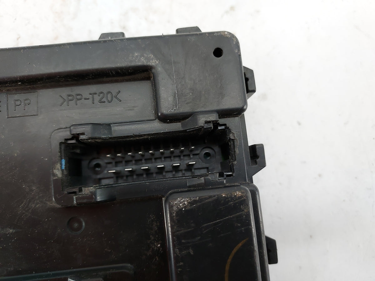 2005-2005 Infiniti Fx35 Body Control Module Bcm 284b1cl000|fln002 - Oemusedautoparts1.com