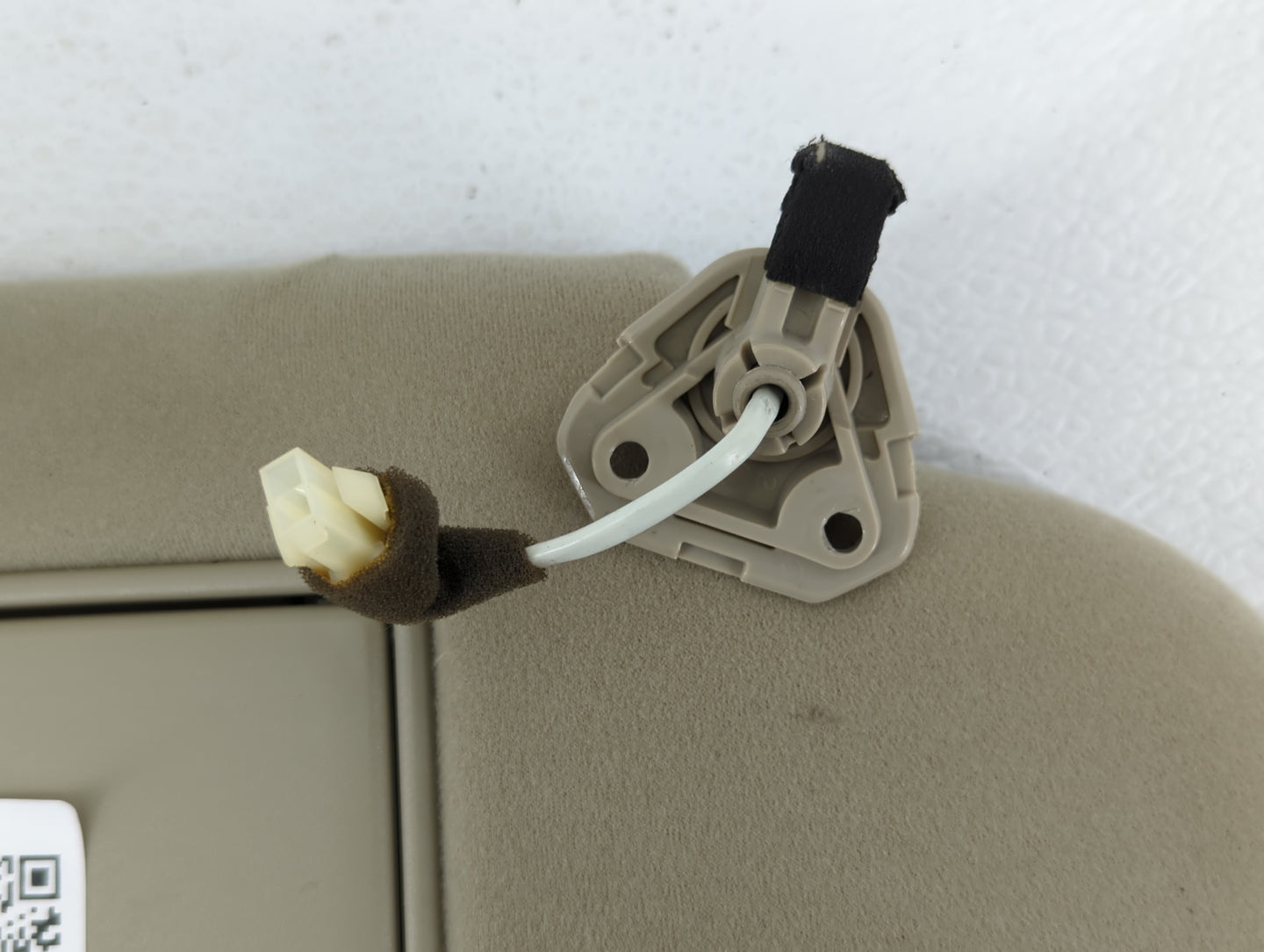 2005 Infiniti Fx35 Sun Visor Shade Replacement Passenger Right Mirror Fits OEM Used Auto Parts - Oemusedautoparts1.com