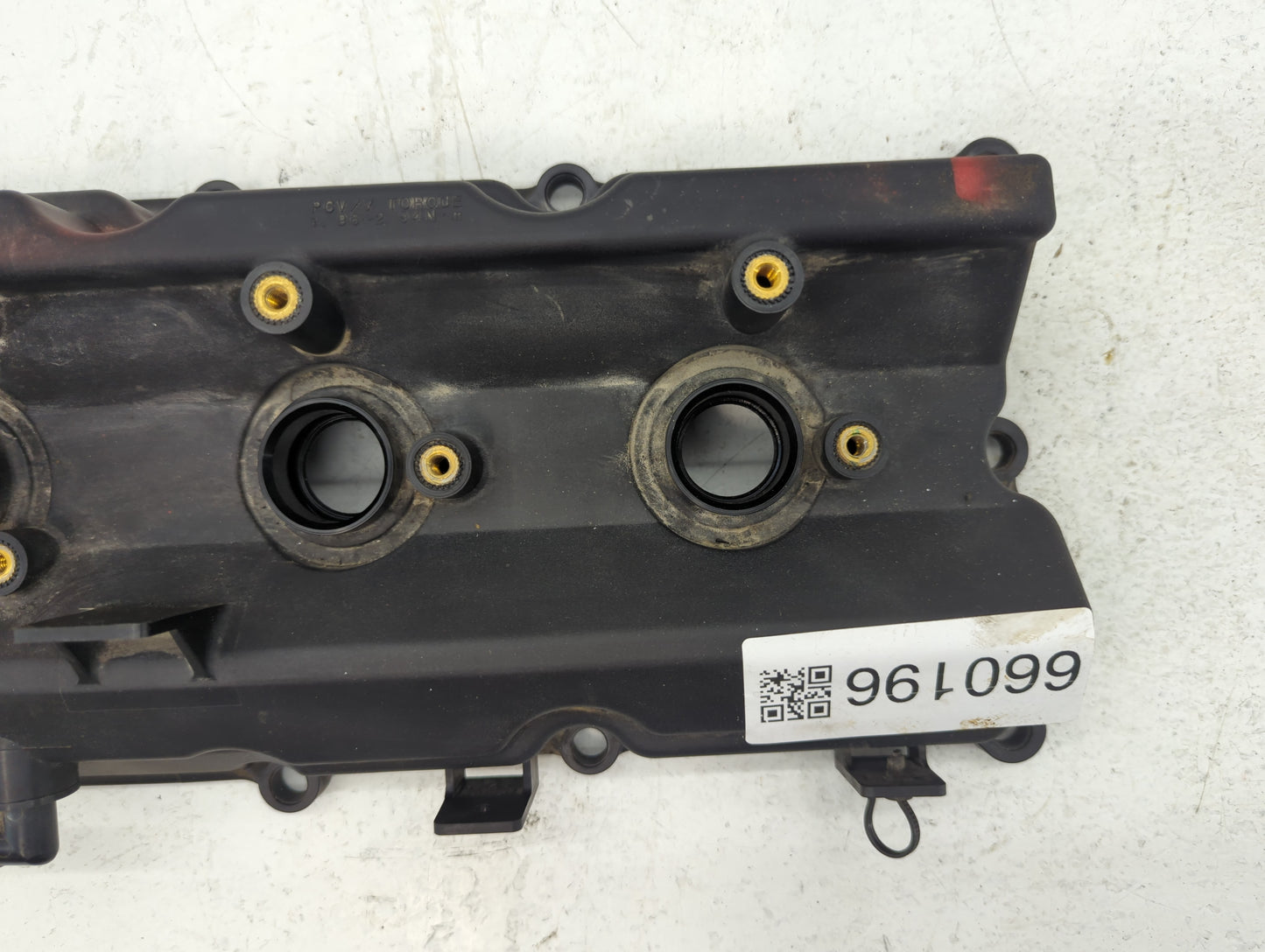 2005 Infiniti Fx35 Valve Cover 660196 - Oemusedautoparts1.com