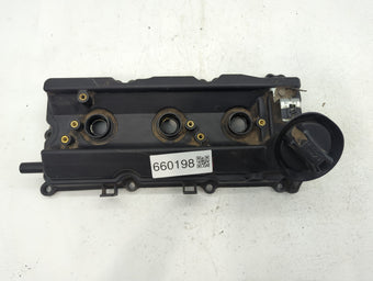 compare product 2005 Infiniti Fx35 valve cover 660198
