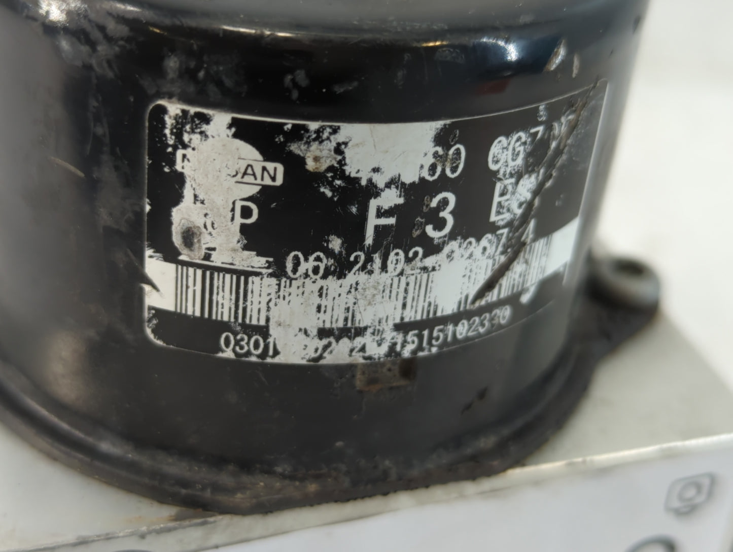 2004-2005 Infiniti Fx35 ABS Pump Control Module Replacement Fits Fits 2004 2005 OEM Used Auto Parts - Oemusedautoparts1.com