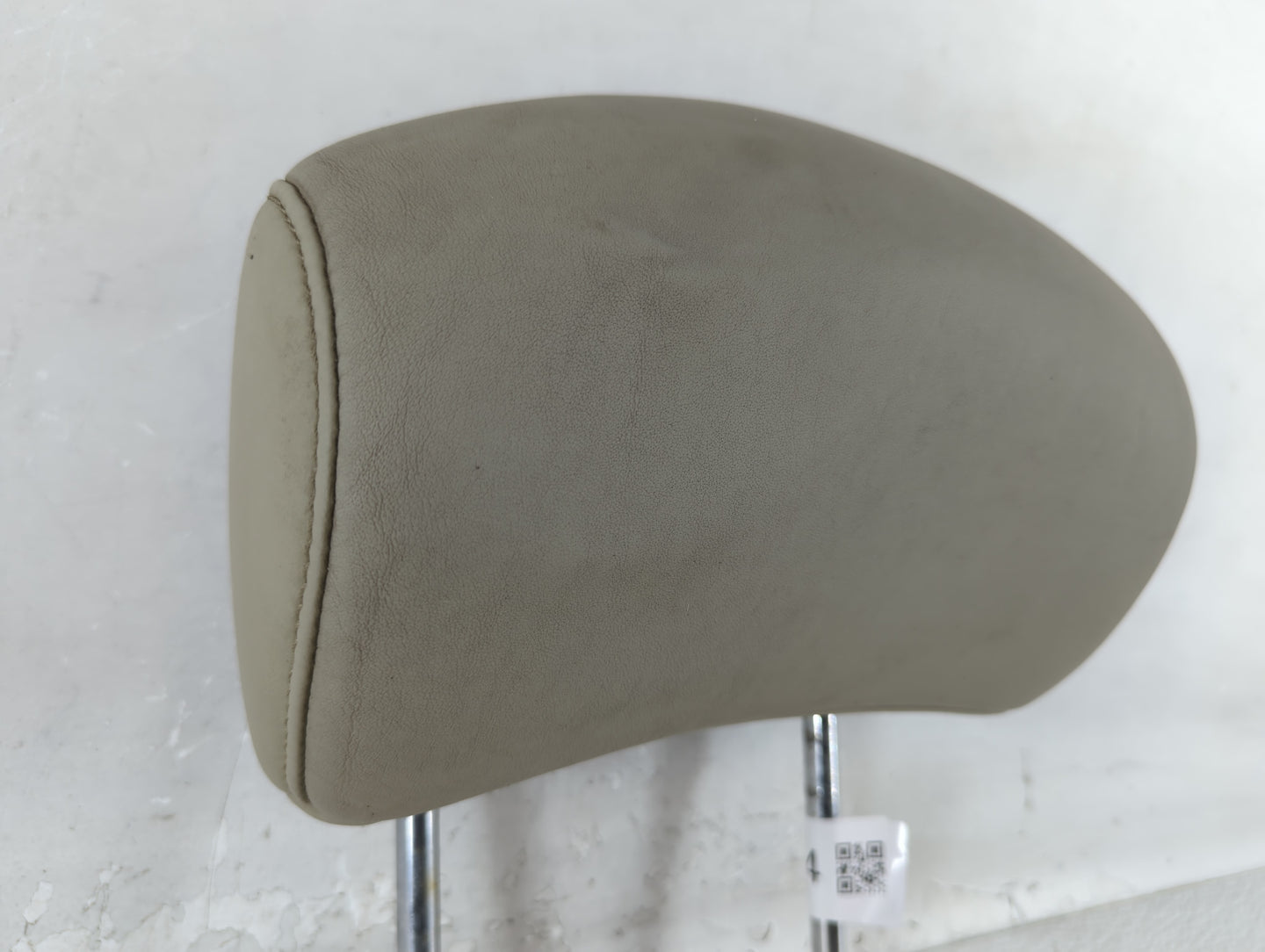 2004-2005 Infiniti Fx35 Headrest Head Rest Front Driver Passenger Seat Fits Fits 2004 2005 OEM Used Auto Parts - Oemusedauto