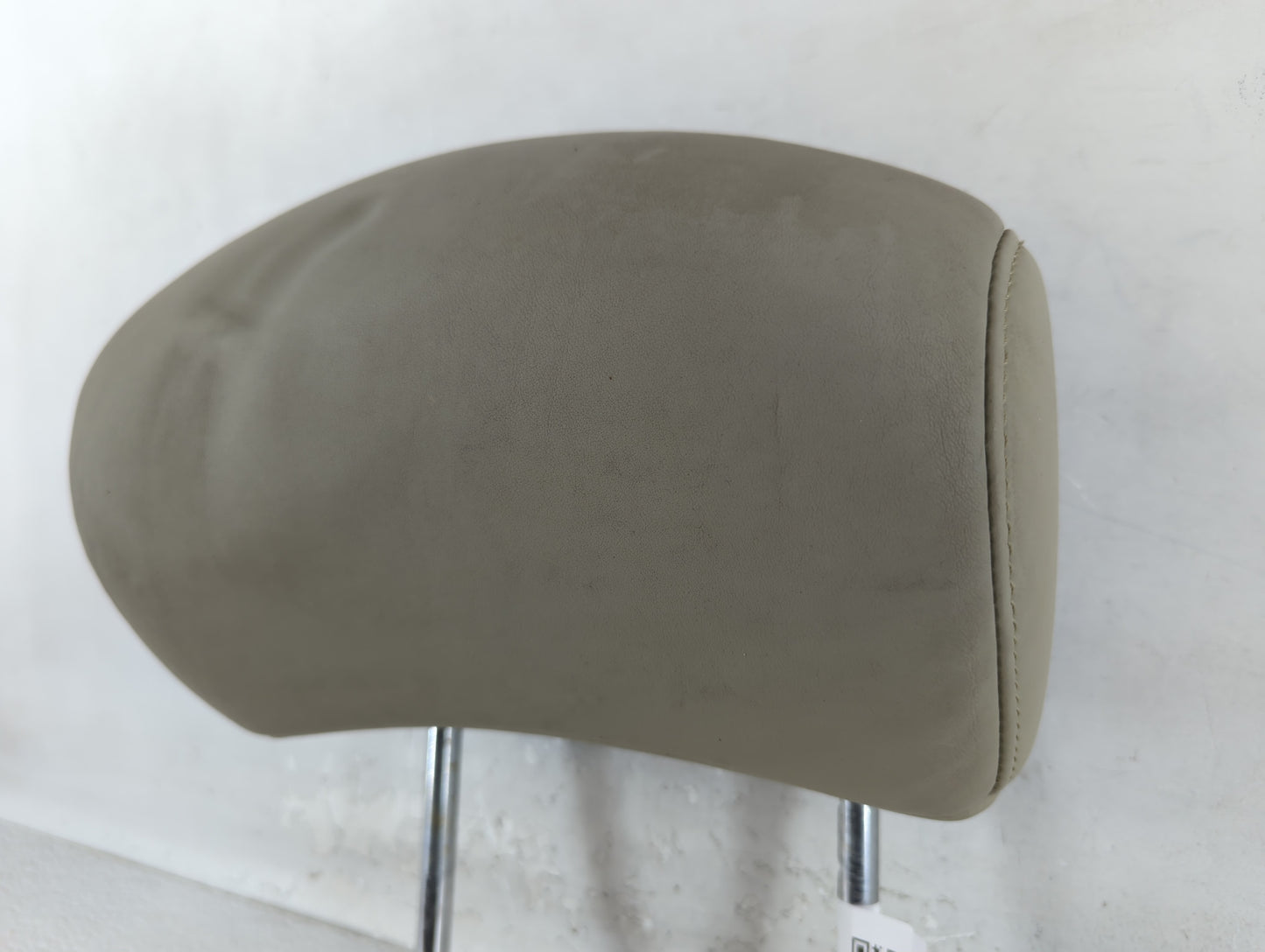 2004-2005 Infiniti Fx35 Headrest Head Rest Front Driver Passenger Seat Fits Fits 2004 2005 OEM Used Auto Parts - Oemusedauto