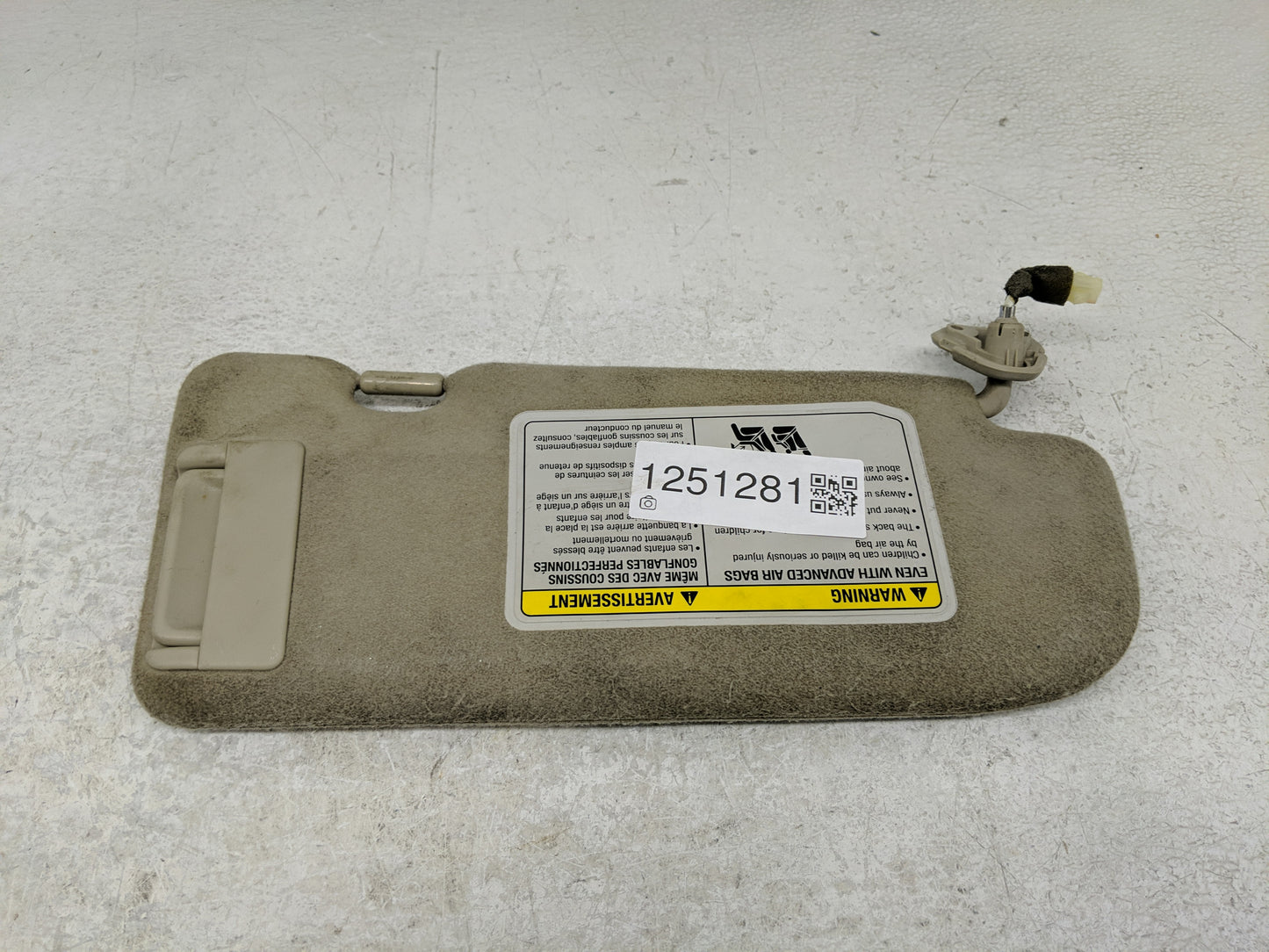 2005-2007 Infiniti G35 Sun Visor Shade Replacement Driver Left Mirror Fits Fits 2005 2006 2007 OEM Used Auto Parts - Oemused