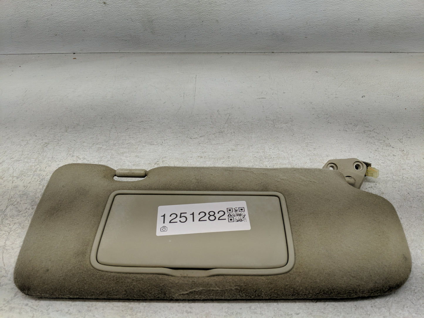 2005-2007 Infiniti G35 Sun Visor Shade Replacement Passenger Right Mirror Fits Fits 2005 2006 2007 OEM Used Auto Parts - Oem