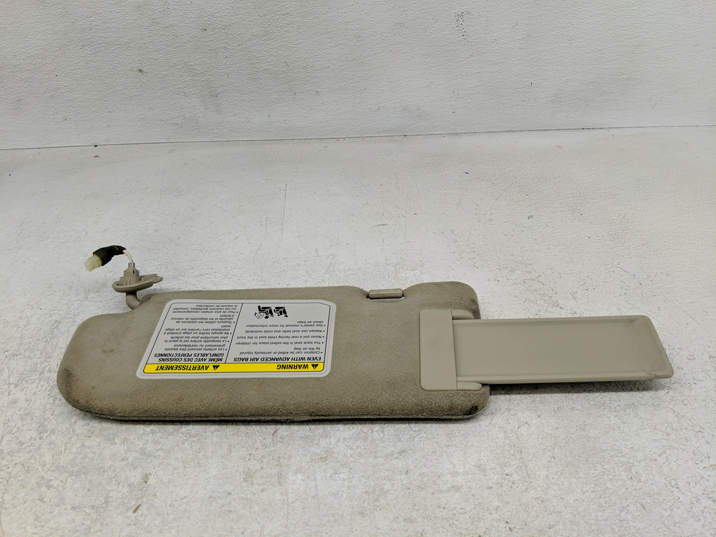 2005-2007 Infiniti G35 Sun Visor Shade Replacement Passenger Right Mirror Fits Fits 2005 2006 2007 OEM Used Auto Parts - Oem