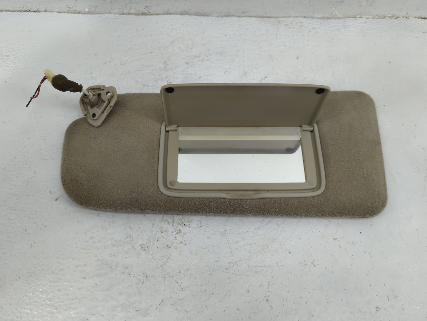 2005-2007 Infiniti G35 Sun Visor Shade Replacement Driver Left Mirror Fits Fits 2005 2006 2007 OEM Used Auto Parts - Oemused