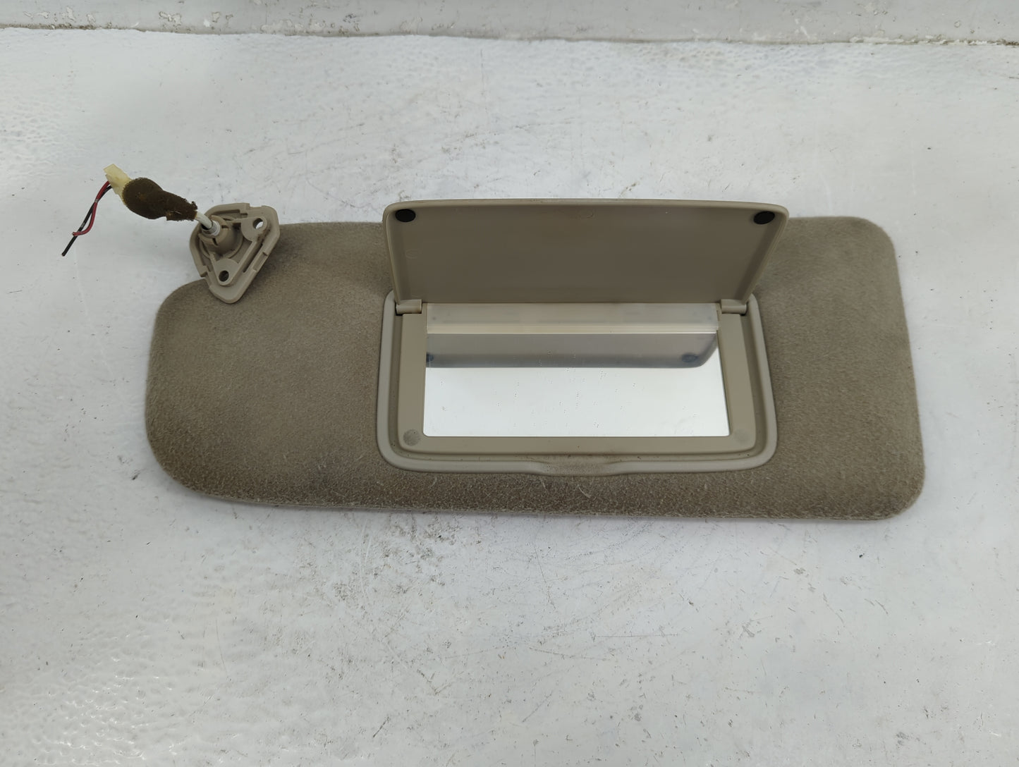 2005-2007 Infiniti G35 Sun Visor Shade Replacement Driver Left Mirror Fits Fits 2005 2006 2007 OEM Used Auto Parts - Oemused