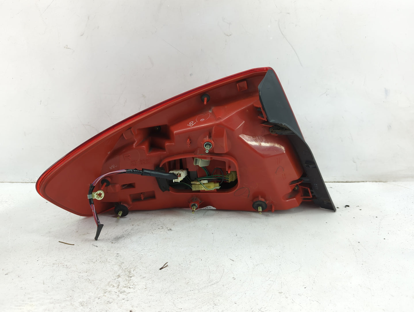 2005-2006 Infiniti G35 Tail Light Assembly Passenger Right OEM P/N:220-63790 Fits Fits 2005 2006 OEM Used Auto Parts - Oemus