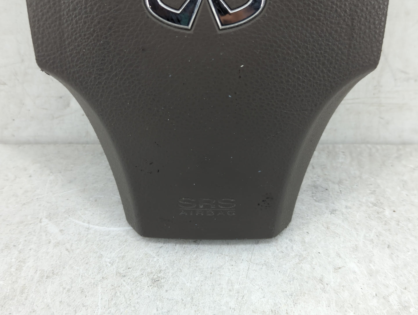 2005-2006 Infiniti G35 Air Bag Driver Left Steering Wheel Mounted Fits Fits 2005 2006 OEM Used Auto Parts - Oemusedautoparts