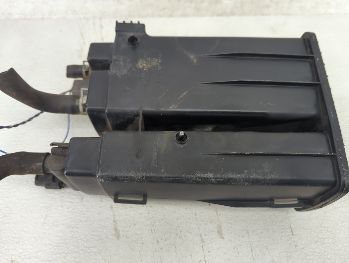 2005 Infiniti G35 Fuel Vapor Charcoal Canister - Oemusedautoparts1.com