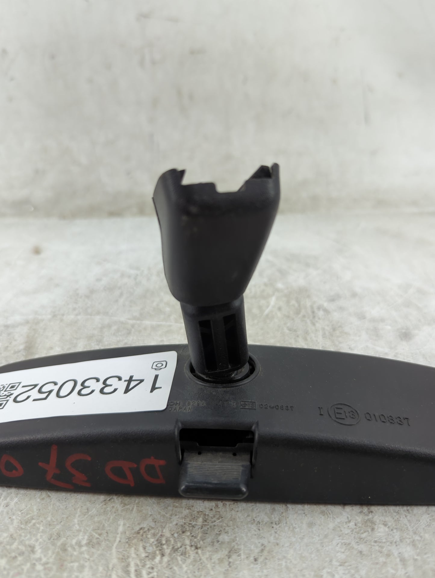 2005 Infiniti G35 Interior Rear View Mirror Replacement OEM Fits OEM Used Auto Parts - Oemusedautoparts1.com