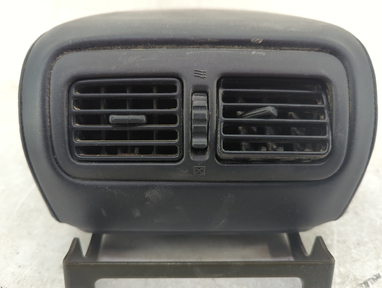 2005 Infiniti G35 Center Console Armrest Cover Lid Fits OEM Used Auto Parts - Oemusedautoparts1.com