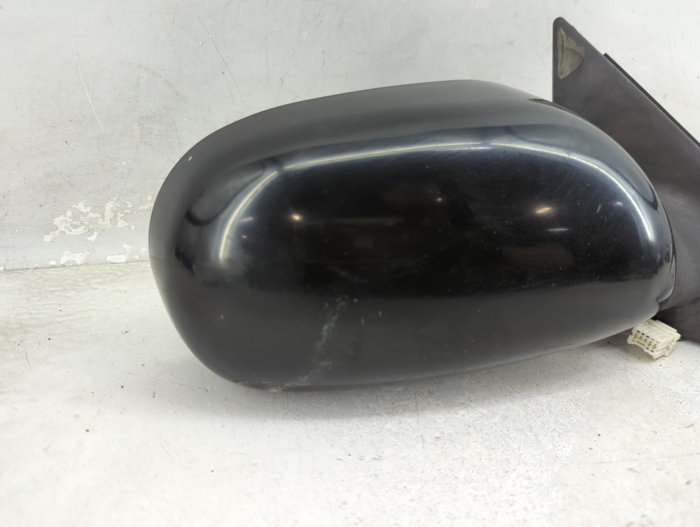 2003-2006 Infiniti G35 Passenger Side View Mirror - Right Door Mirror OEM Used - Oemusedautoparts1.com