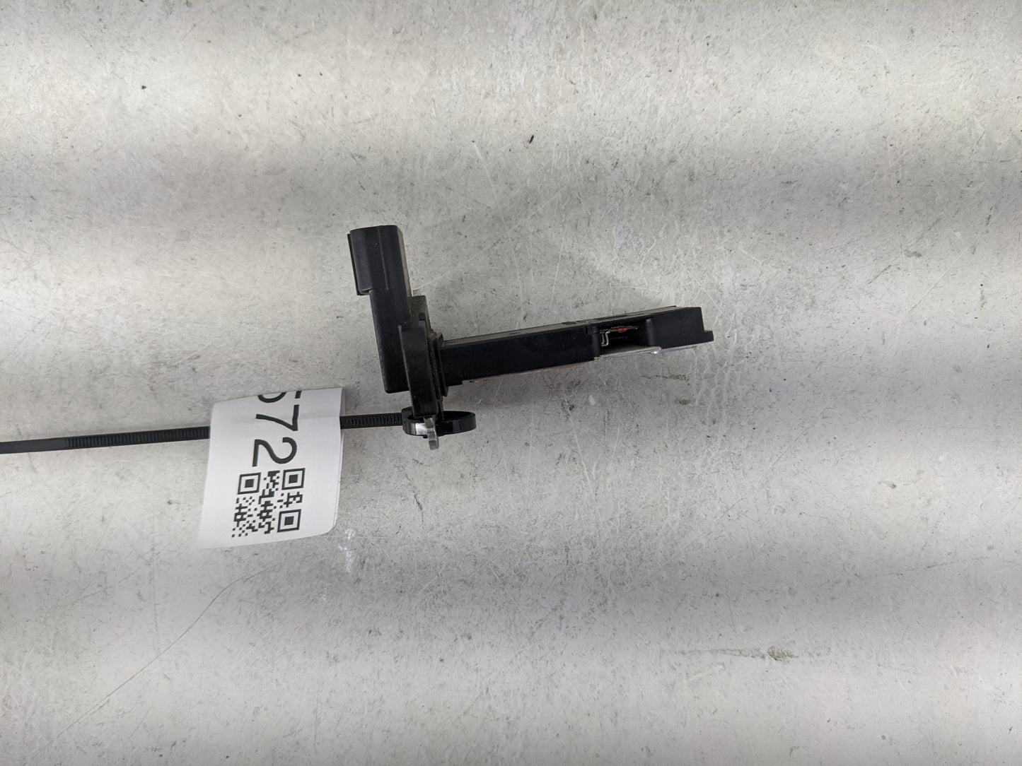 2003-2008 Infiniti G35 Mass Air Flow Meter Maf 1467572 - Oemusedautoparts1.com