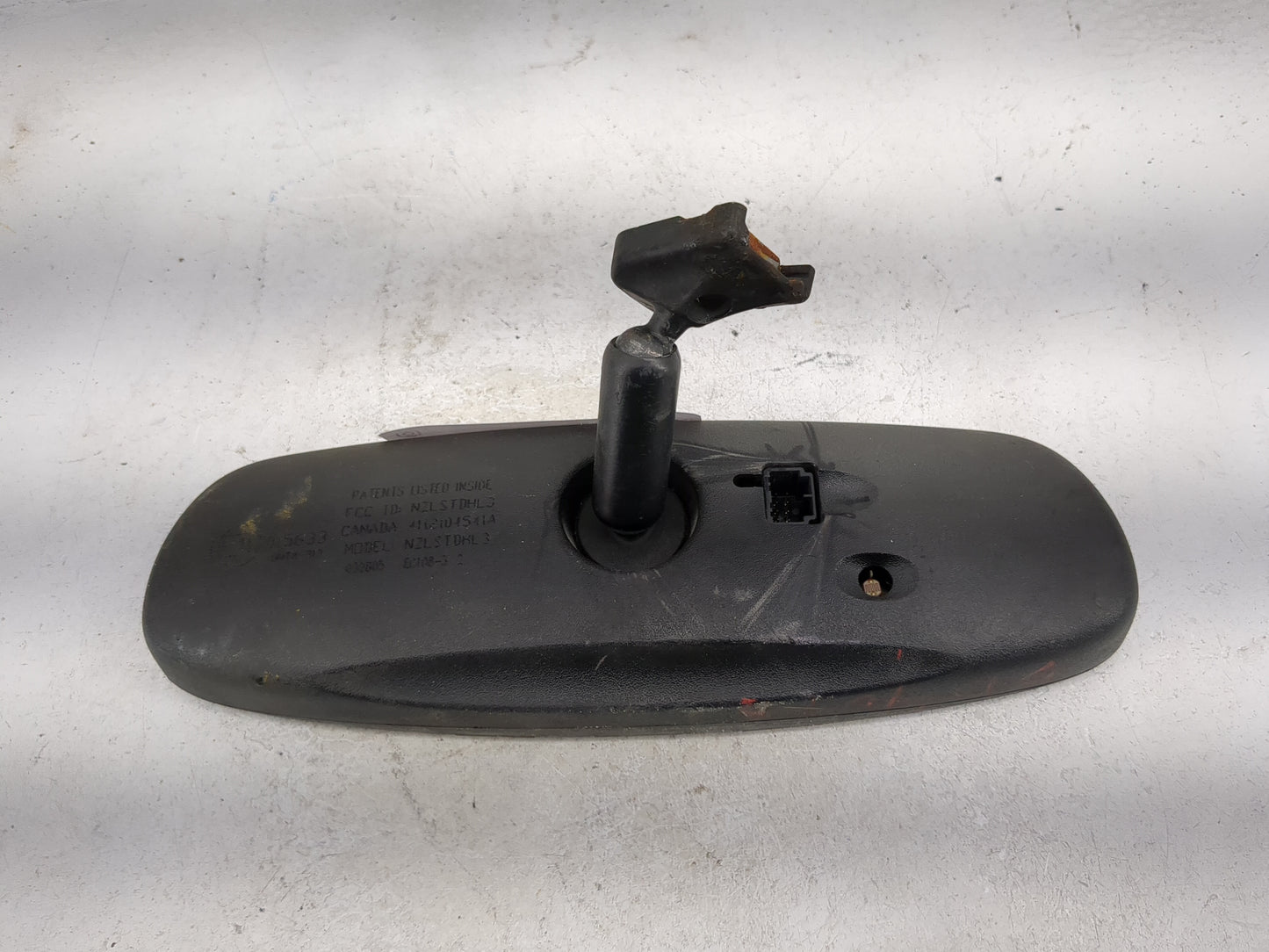2005 Infiniti G35 Interior Rear View Mirror Replacement OEM P/N:E11 015633 GNTX-313 Fits OEM Used Auto Parts - Oemusedautopa