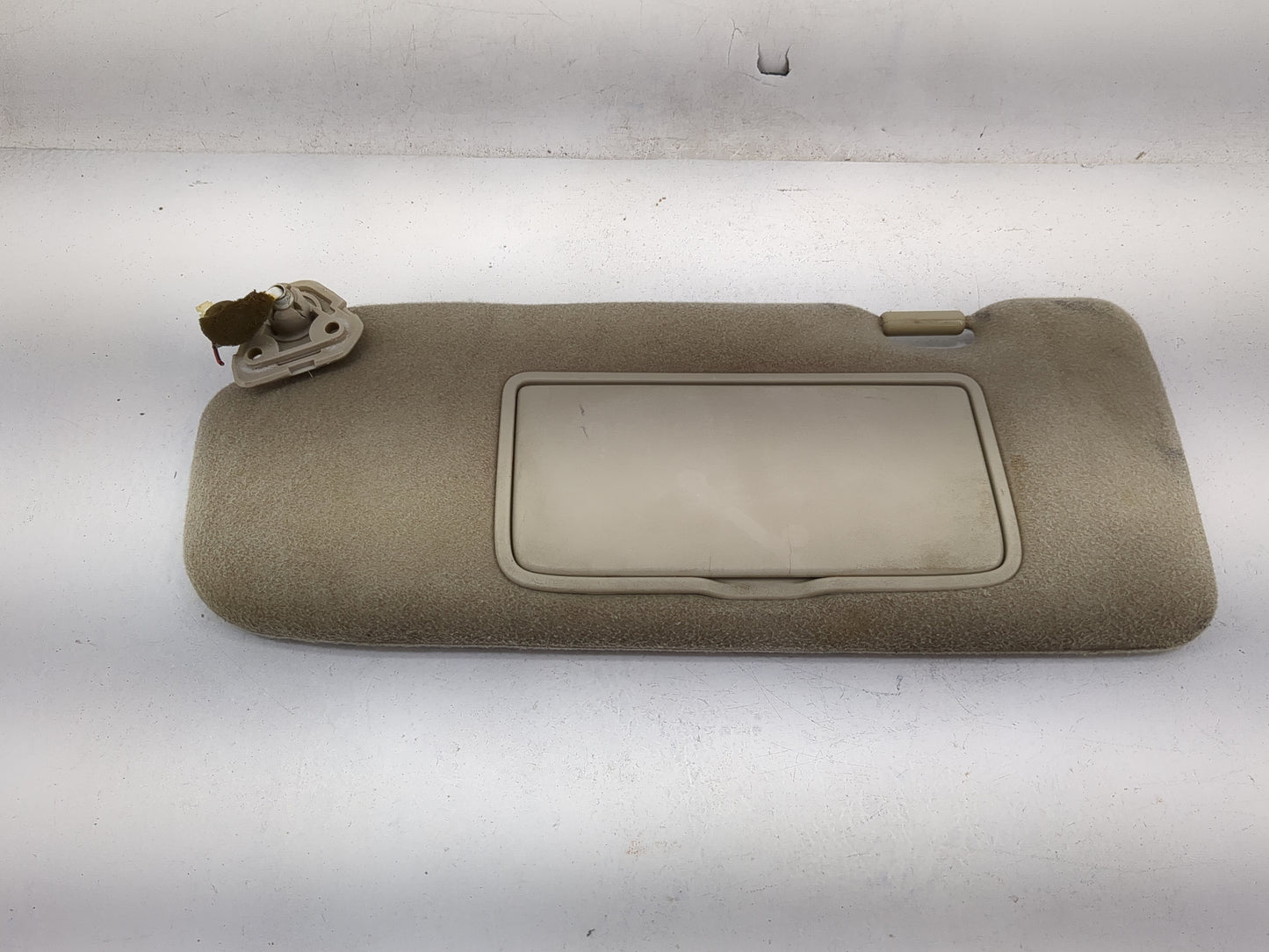 2005 Infiniti G35 Sun Visor Shade Replacement Driver Left Mirror Fits OEM Used Auto Parts - Oemusedautoparts1.com