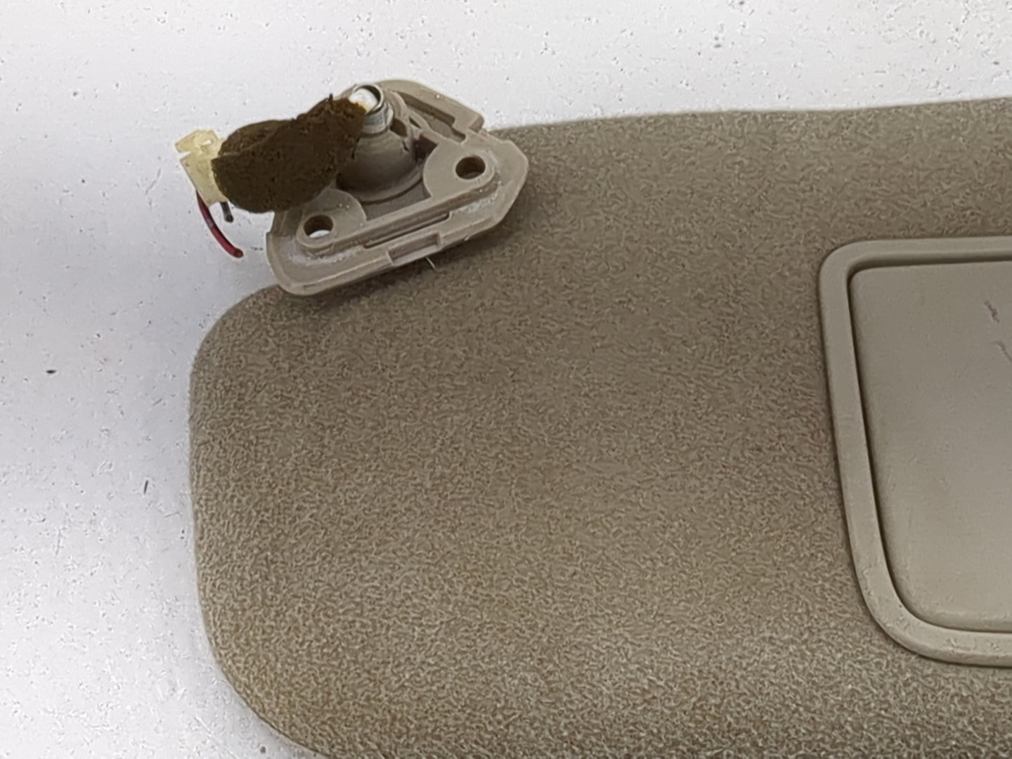 2005 Infiniti G35 Sun Visor Shade Replacement Driver Left Mirror Fits OEM Used Auto Parts - Oemusedautoparts1.com