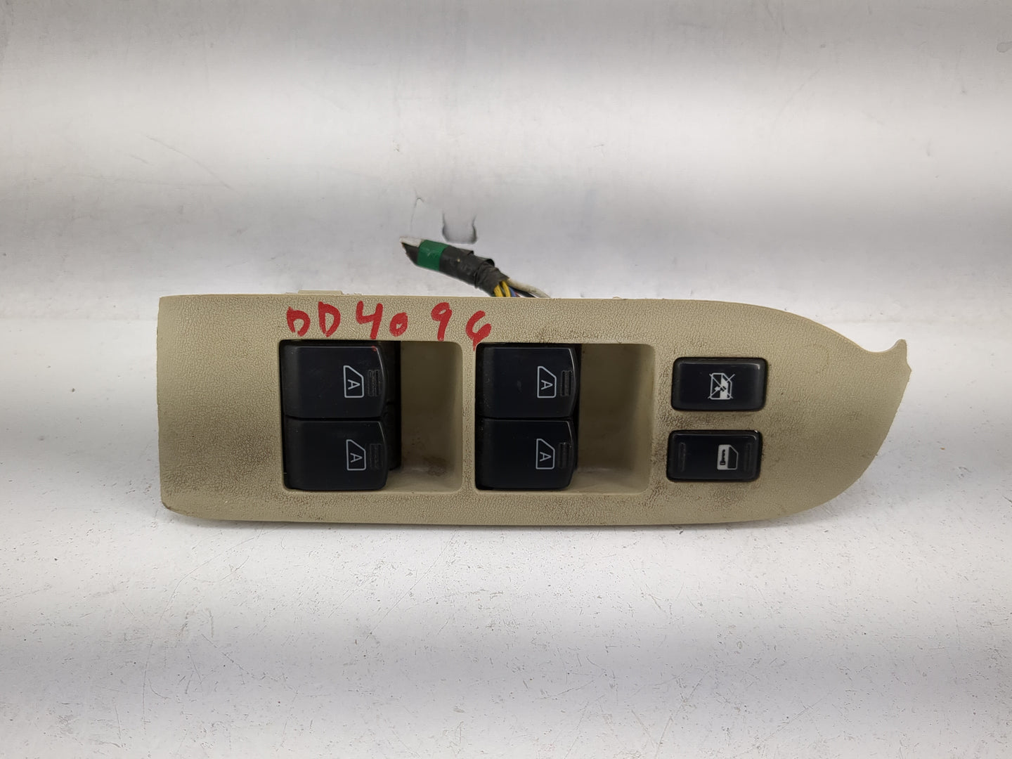 2005-2006 Infiniti G35 Master Power Window Switch Replacement Driver Side Left P/N:80961AC701 Fits Fits 2005 2006 OEM Used A
