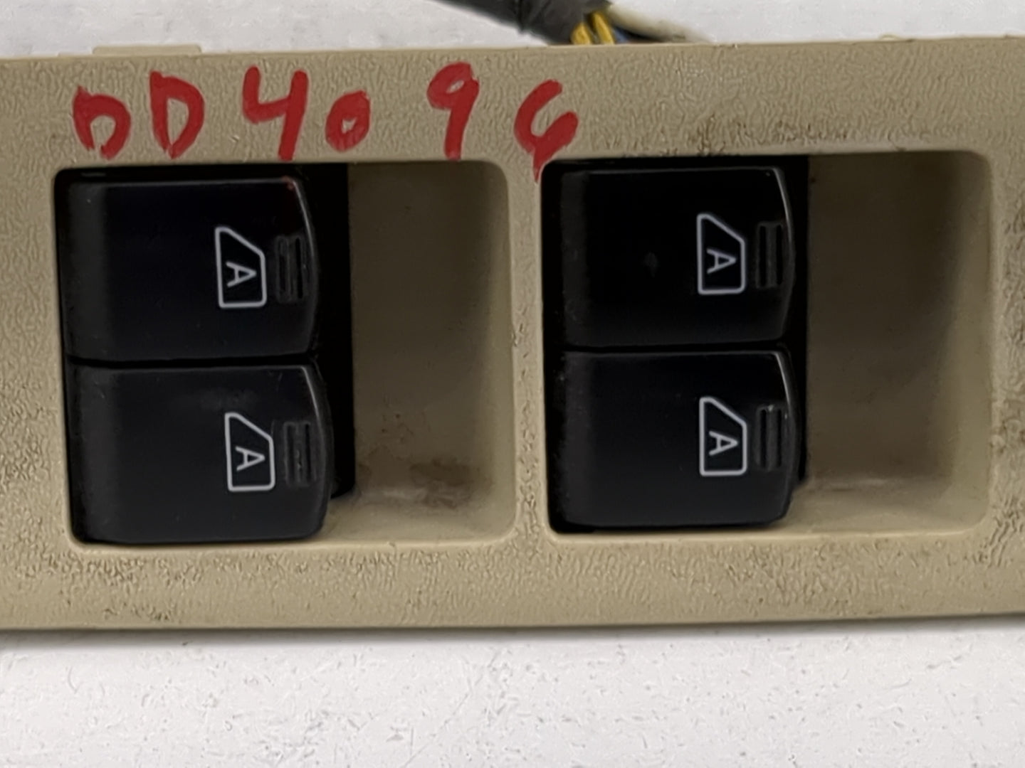2005-2006 Infiniti G35 Master Power Window Switch Replacement Driver Side Left P/N:80961AC701 Fits Fits 2005 2006 OEM Used A