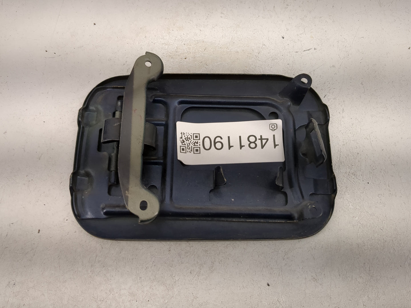 2005 Infiniti G35 Fuel Tank Door Lid Gas Tank Black - Oemusedautoparts1.com