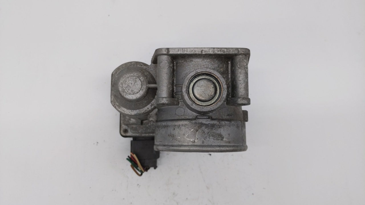 2003-2006 Infiniti G35 Throttle Body P/N:RME70-04 A576-01, RME70 Fits Fits 2002 2003 2004 2005 2006 OEM Used Auto Parts - Oe