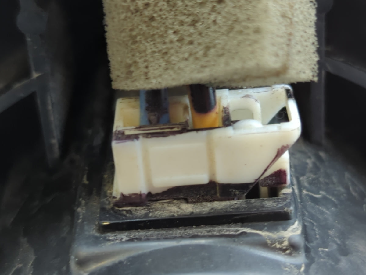 2005 Infiniti G35 Radiator Cooling Fan Clutch - Oemusedautoparts1.com