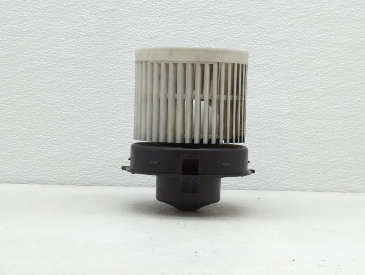 2005 Infiniti G35 Radiator Cooling Fan Clutch - Oemusedautoparts1.com