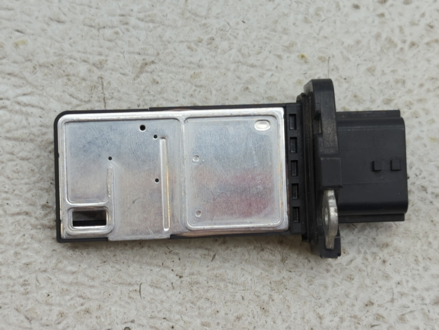 2003-2007 Infiniti G35 Mass Air Flow Meter Maf 399113 - Oemusedautoparts1.com