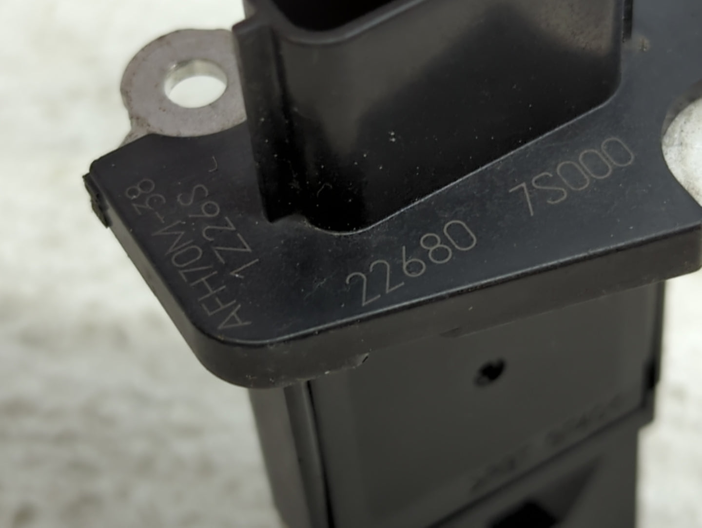 2003-2007 Infiniti G35 Mass Air Flow Meter Maf - Oemusedautoparts1.com