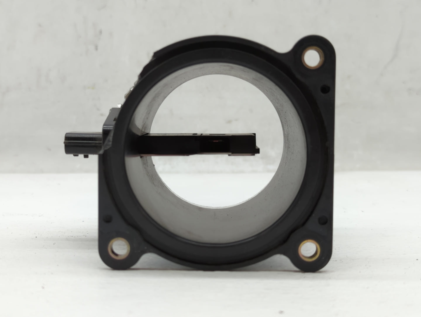 2005 Infiniti G35 Air Cleaner Intake-duct Hose Tube - Oemusedautoparts1.com