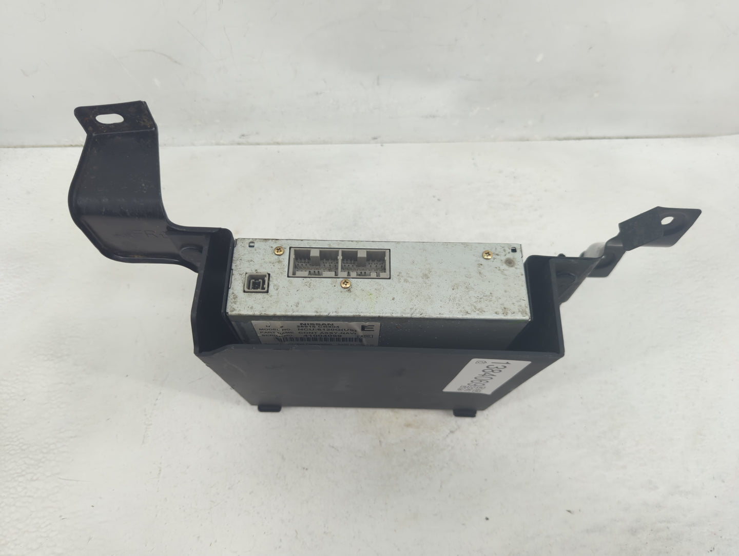 2004-2005 Infiniti Qx56 Radio AM FM Cd Player Receiver Replacement P/N:25915 CB804 Fits Fits 2004 2005 OEM Used Auto Parts -