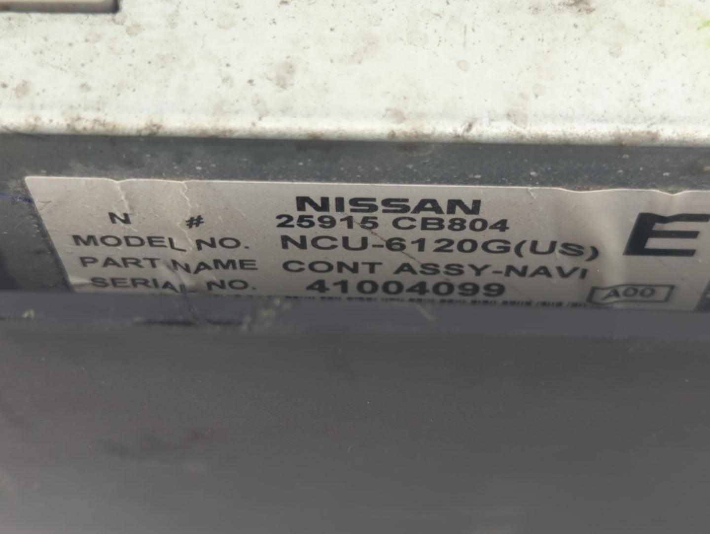 2004-2005 Infiniti Qx56 Radio AM FM Cd Player Receiver Replacement P/N:25915 CB804 Fits Fits 2004 2005 OEM Used Auto Parts -
