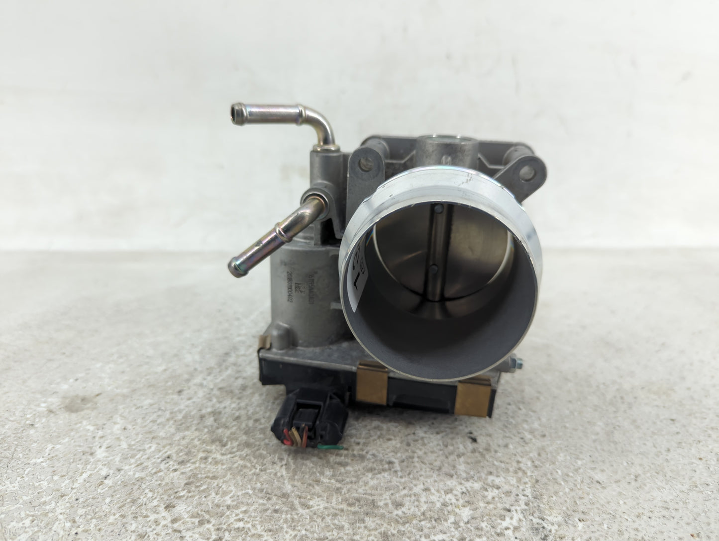 2004-2010 Infiniti Qx56 Throttle Body P/N:161195NA0A01 Fits Fits 2004 2005 2006 2007 2008 2009 2010 2011 2012 2013 2014 OEM 