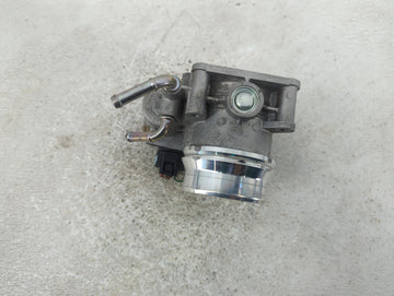 2004-2010 Infiniti Qx56 Throttle Body P/N:161195NA0A01 Fits Fits 2004 2005 2006 2007 2008 2009 2010 2011 2012 2013 2014 OEM Used Auto Parts