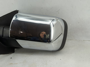 2004-2005 Infiniti Qx56 Driver Side View Mirror - Left Door Mirror OEM Used