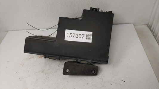 2004-2005 Jaguar S-Type Fusebox Fuse Box Panel Relay Module P/N:2R8T-14A075-CC Fits Fits 2004 2005 OEM Used Auto Parts - Oem