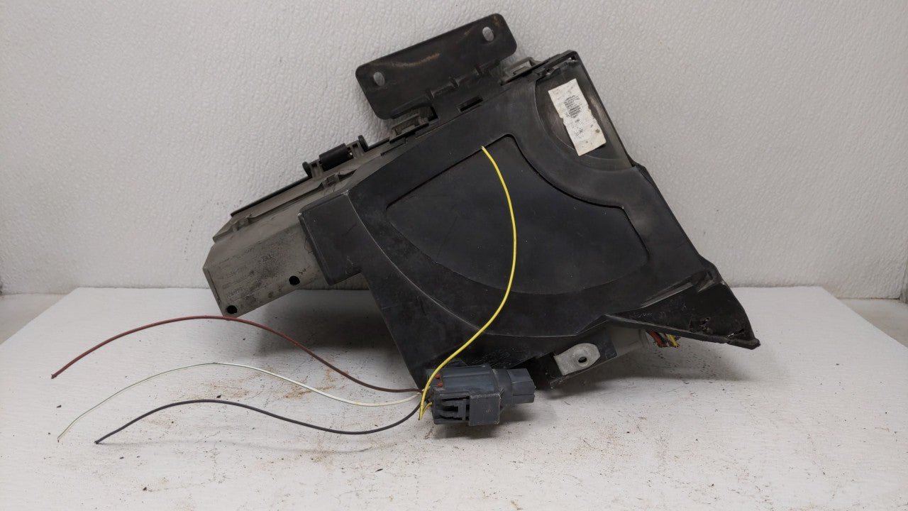 2004-2005 Jaguar S-Type Fusebox Fuse Box Panel Relay Module P/N:2R8T-14A075-CC Fits Fits 2004 2005 OEM Used Auto Parts - Oem