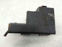 2004-2005 Jaguar S-Type Fusebox Fuse Box Panel Relay Module P/N:2R8T-14075-CC Fits Fits 2004 2005 OEM Used Auto Parts - Oemu