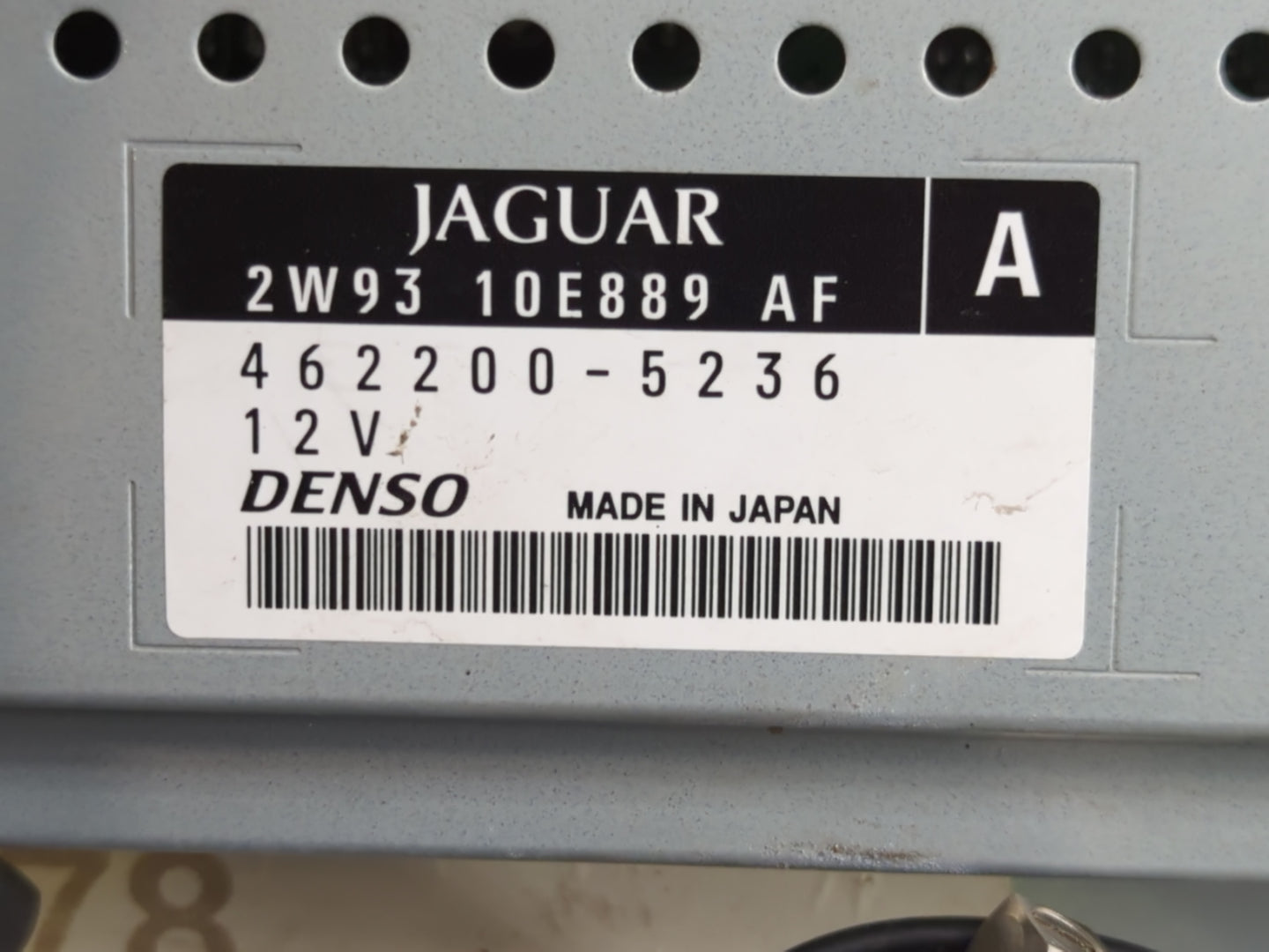 2004-2007 Jaguar Xj8 Radio AM FM Cd Player Receiver Replacement P/N:4623200-5236 2W93 10E889 AF Fits Fits 2004 2005 2006 200