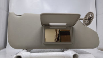 2005 Jeep Cherokee Sun Visor Shade Replacement Passenger Right Mirror Fits OEM Used Auto Parts - Oemusedautoparts1.com