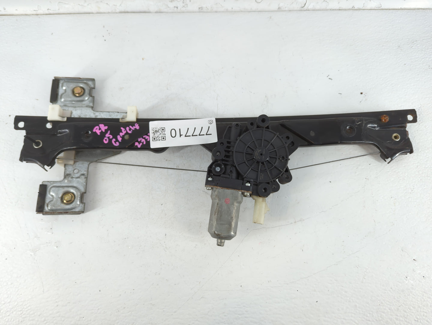Jeep Gndche Used Window Regulator Right Passenger Rear - Oemusedautoparts1.com