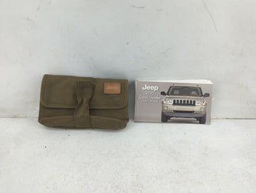 2005 Jeep Grand Cherokee Owners Manual Book Guide P/N:81-326-0554 OEM Used Auto Parts - Oemusedautoparts1.com