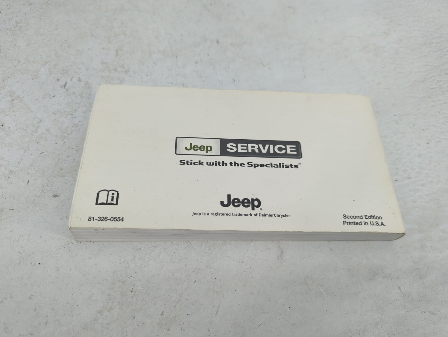2005 Jeep Grand Cherokee Owners Manual Book Guide P/N:81-326-0554 OEM Used Auto Parts - Oemusedautoparts1.com