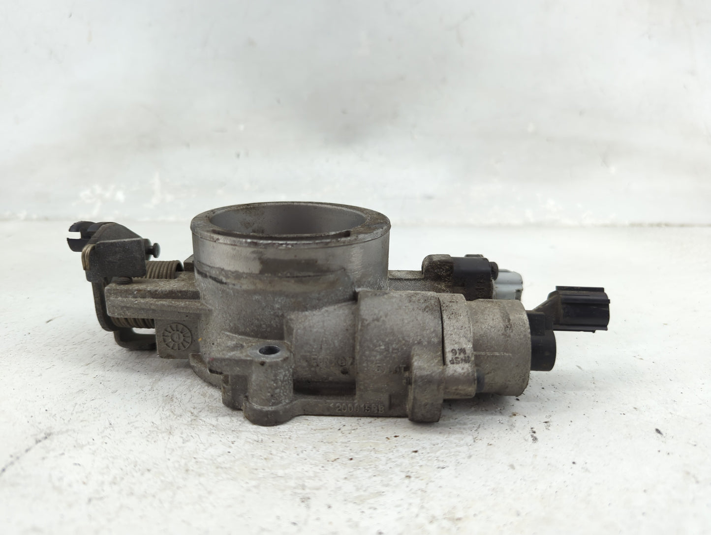 2005-2007 Jeep Grand Cherokee Throttle Body Fits Fits 2004 2005 2006 2007 OEM Used Auto Parts - Oemusedautoparts1.com