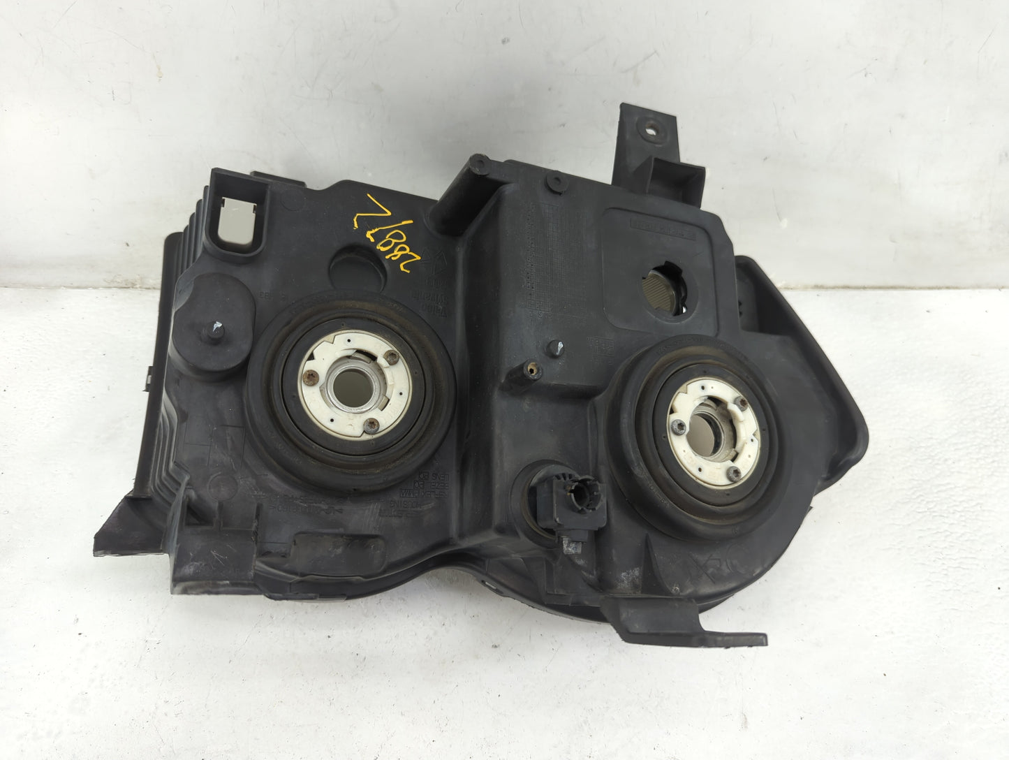 2005 Jeep Grand Cherokee Passenger Right Oem Head Light Headlight Lamp - Oemusedautoparts1.com