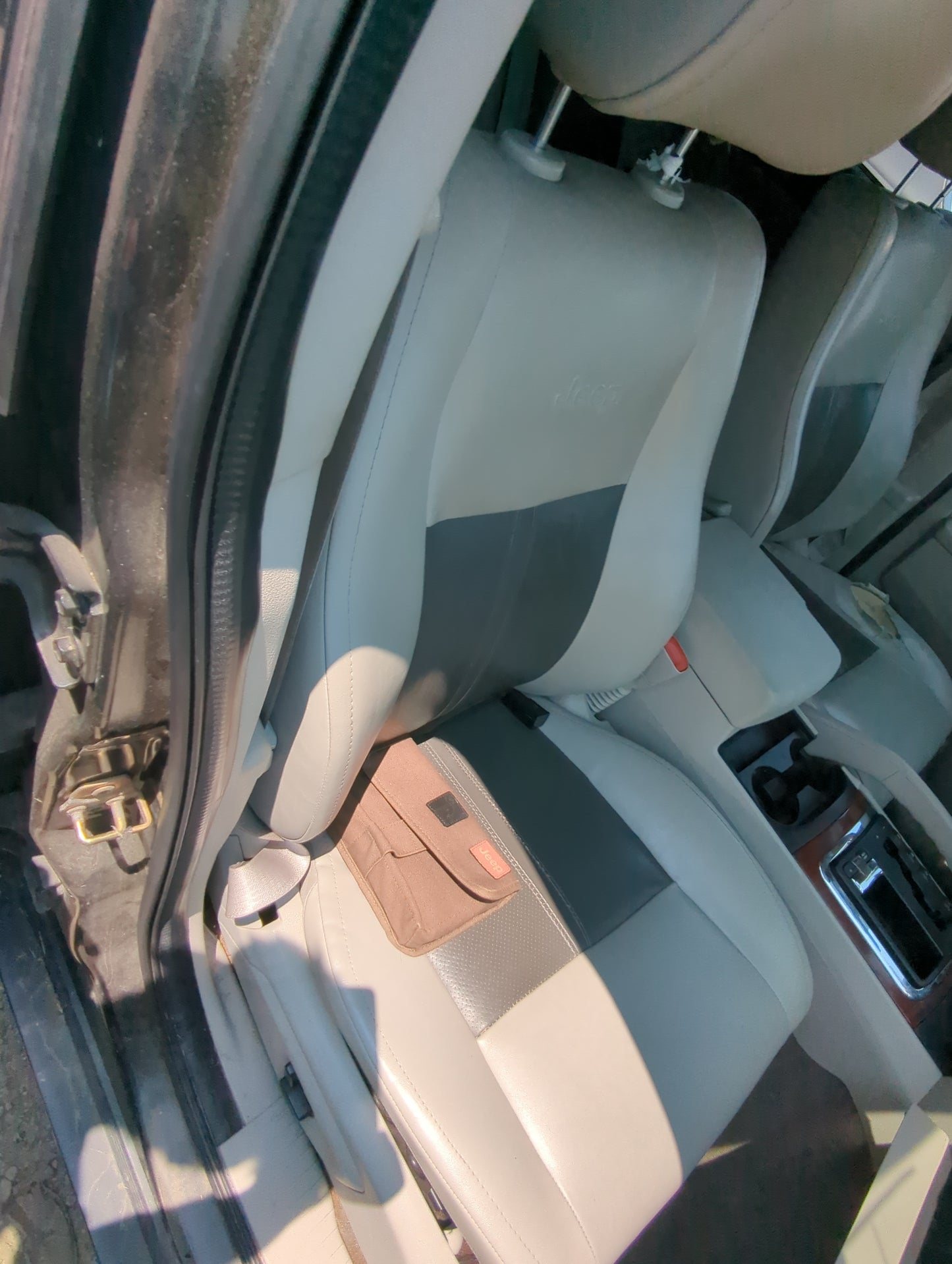 2005-2010 Jeep Grand Cherokee Passenger Fender - Oemusedautoparts1.com