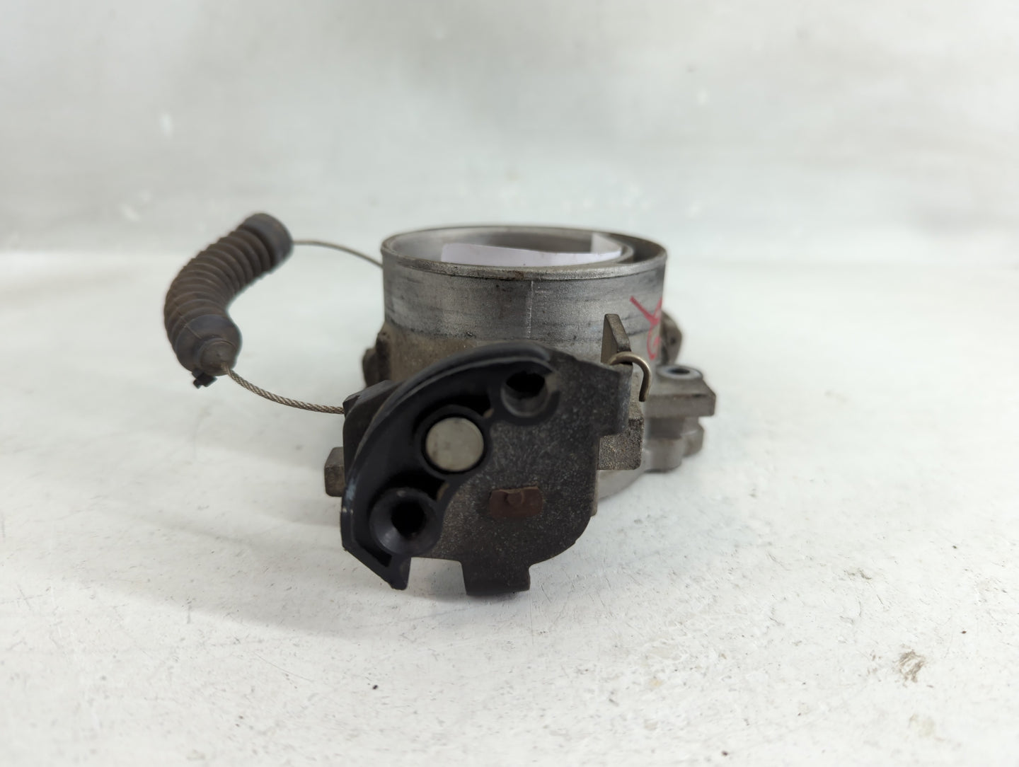2005 Jeep Grand Cherokee Throttle Body P/N:11200015BB Fits OEM Used Auto Parts - Oemusedautoparts1.com
