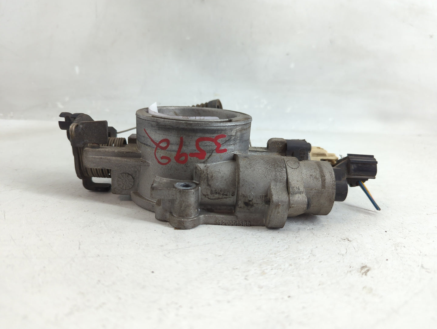 2005 Jeep Grand Cherokee Throttle Body P/N:11200015BB Fits OEM Used Auto Parts - Oemusedautoparts1.com