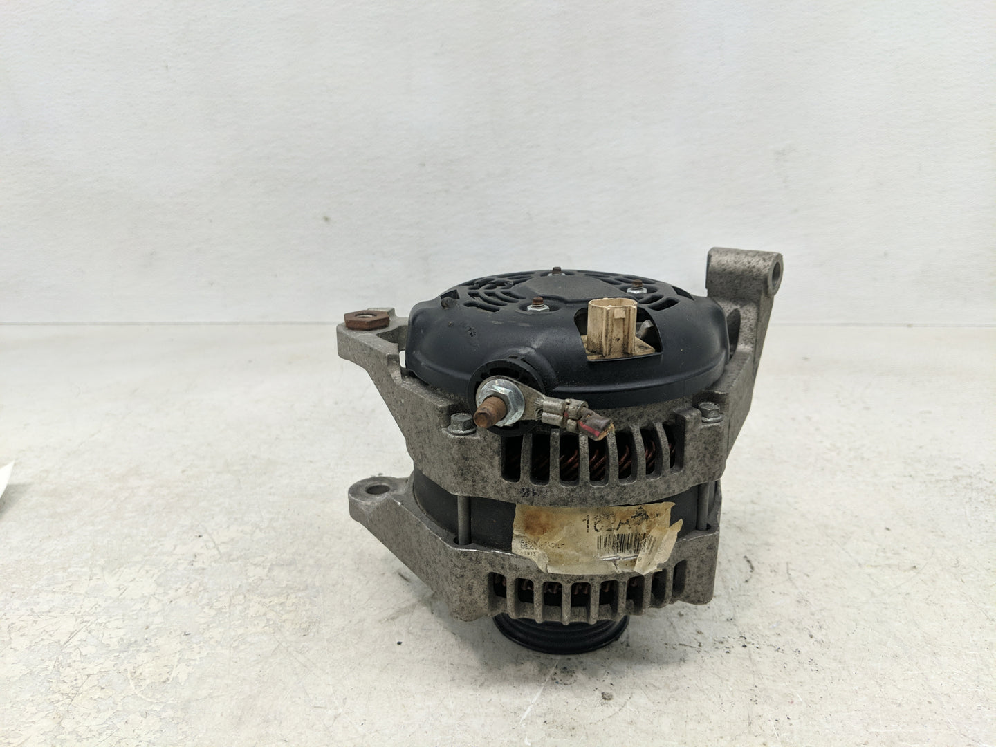 2005-2006 Jeep Grand Cherokee Alternator Replacement Generator Charging Assembly Engine OEM Fits Fits 2005 2006 OEM Used Aut